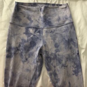 Purple diamond dye crop align leggings